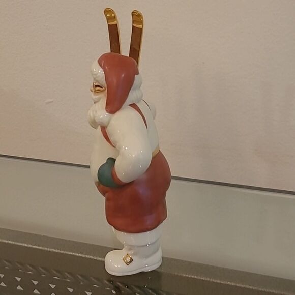 SANTA'S PASTIMES SKIER - collectibles - Picture 2 of 8